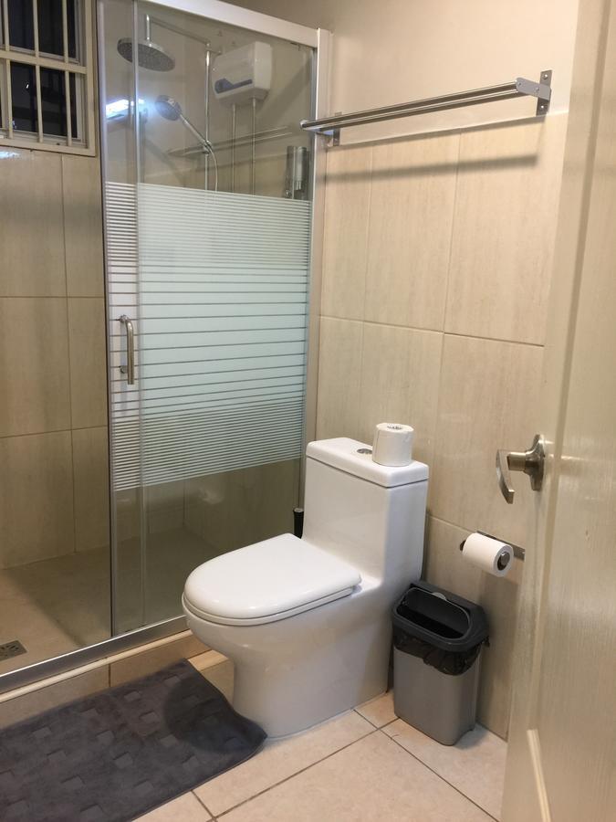 The Pier Beach Inn & Suites 빌렘스타트 외부 사진